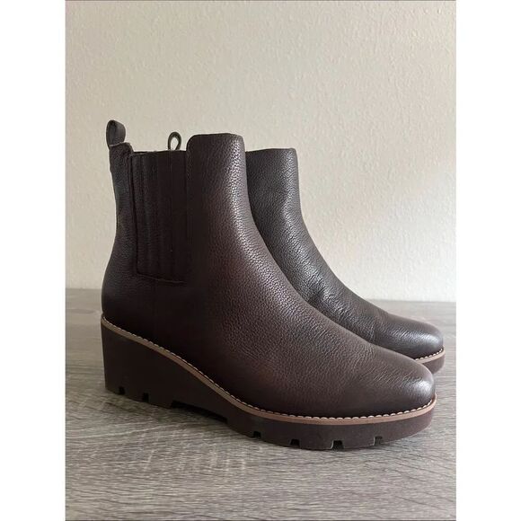 Vionic Shoes - Vionic Aria 2.0 Dark Brown Leather Chelsea Wedge Lug Sole Booties 9M